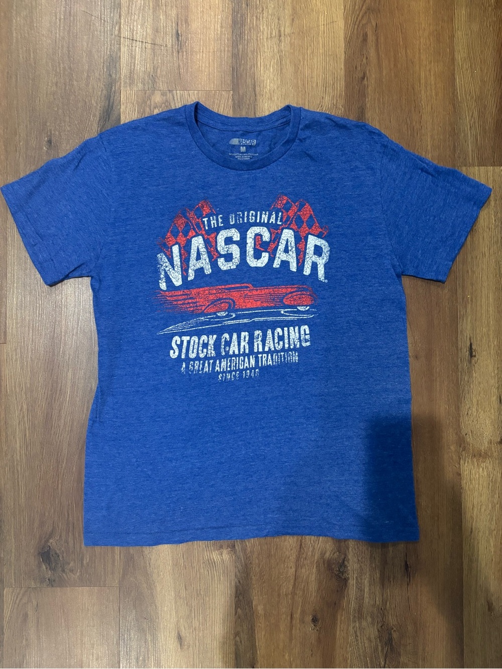 Like New Nascar Graphic Blue Tee with Red & White Graphic Men’s Medium
